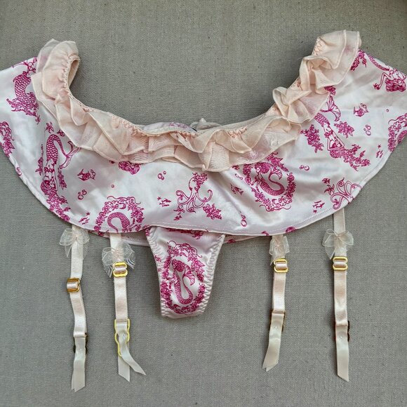 NWT!!!! Vintage Victoria Secret Fantasy Mermaid Garter Panty Thong